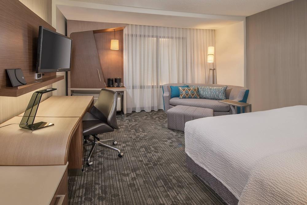 Courtyard Cincinnati Мейсон Экстерьер фото