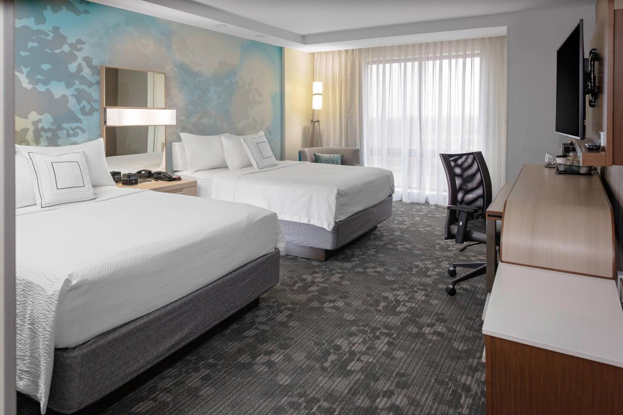 Courtyard Cincinnati Мейсон Экстерьер фото